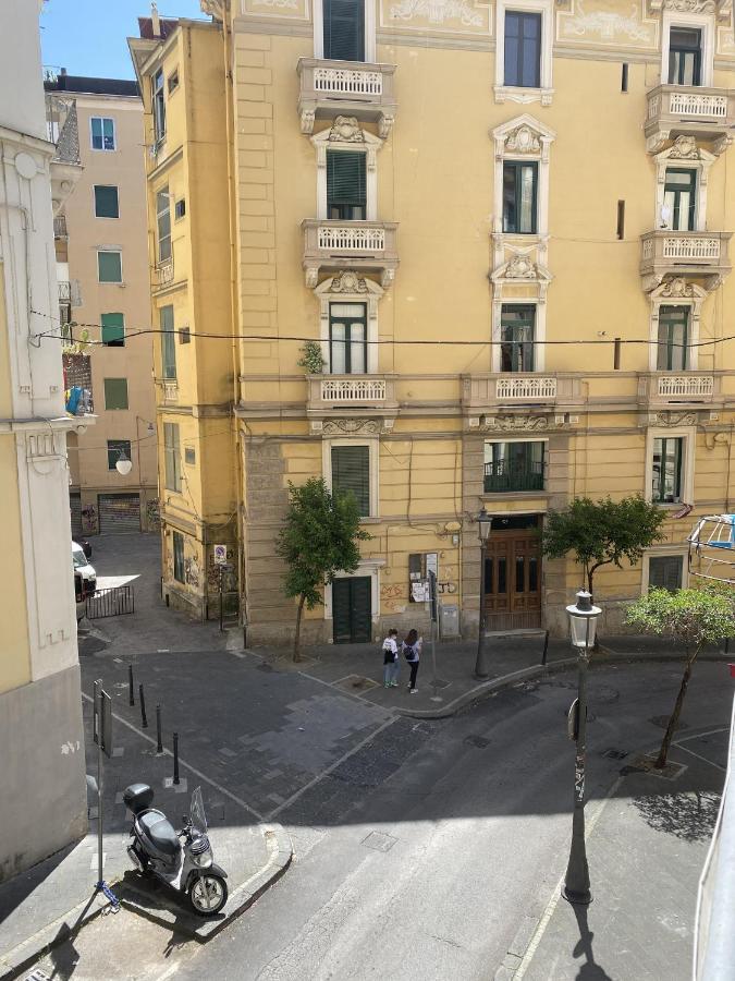 Holiday Guesthouse Salerno Exterior foto